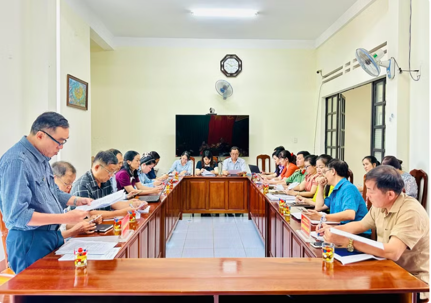 Đoàn liên ngành tỉnh Gia Lai kiểm tra công tác an toàn thực phẩm tại phường Diên Hồng